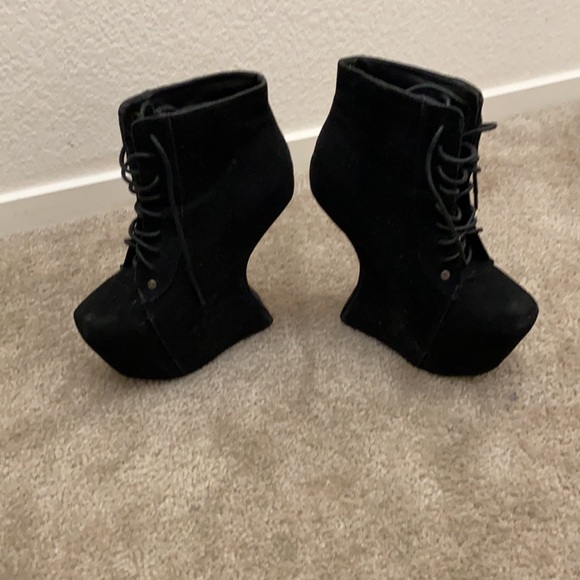 Funky Velvet heels - Picture 4 of 4